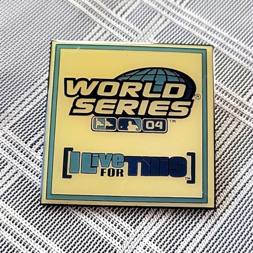 World Series 2004 Limited Edition San Diego MLBP Pin